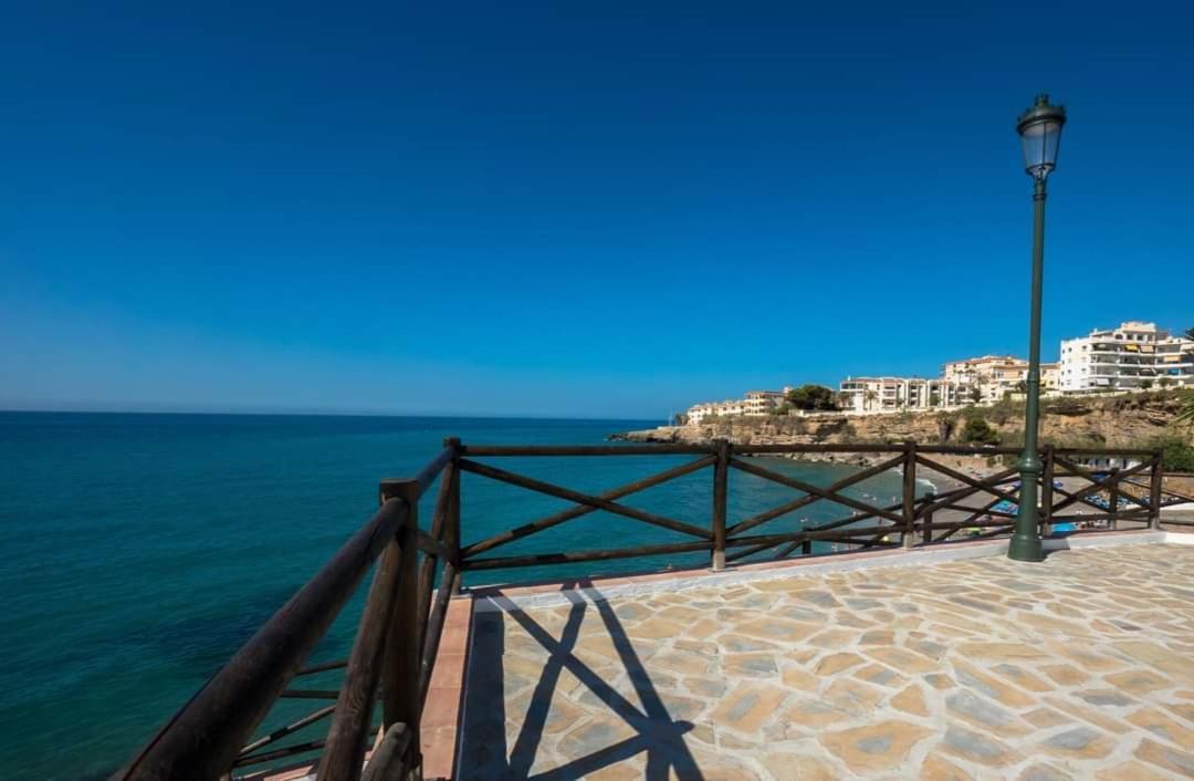 Апартаменты Atico En Mar De Нерха Экстерьер фото